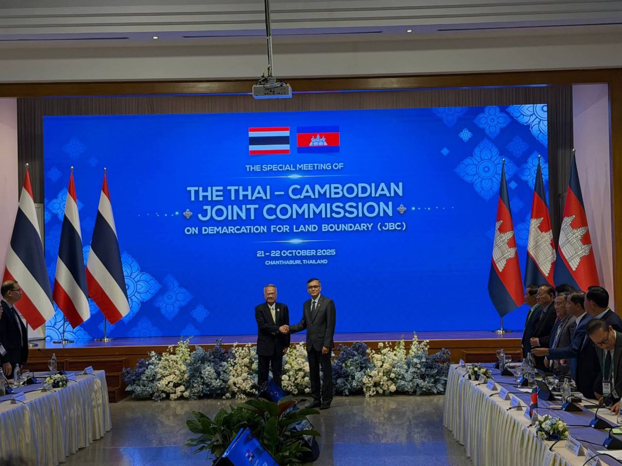 photo_2025-10-21_15-15-26