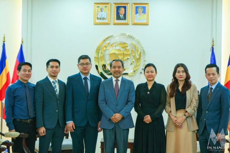 photo_2025-11-25_10-44-13